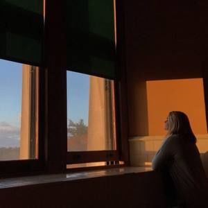 Meet your Posher, Hallie